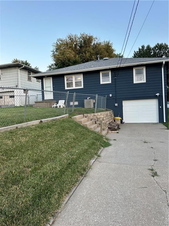 2715 Doniphan Avenue — photo 8