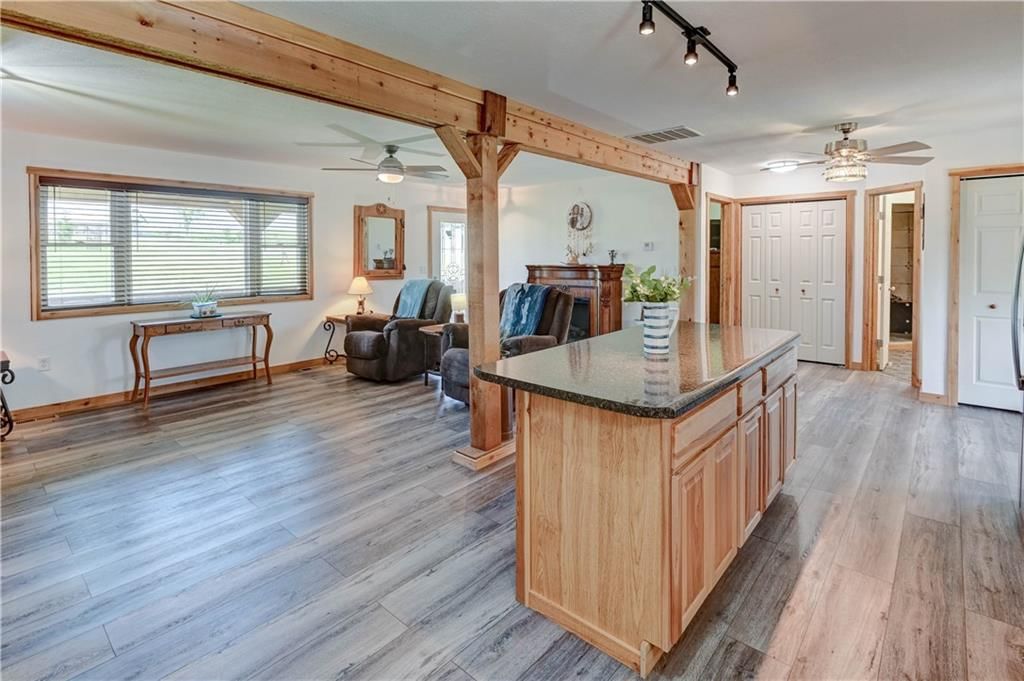 6171 NE Highway 69 N/A — photo 11