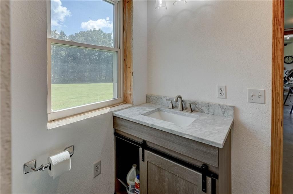 6171 NE Highway 69 N/A — photo 30