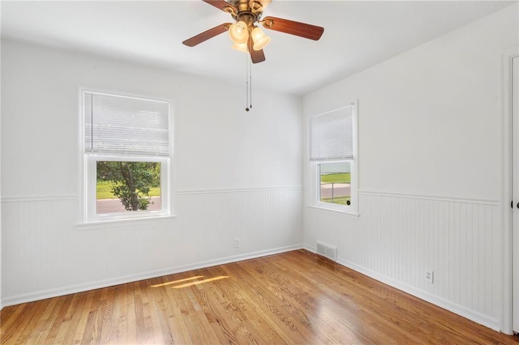 7336 W 74th Terrace — photo 19