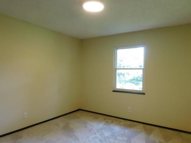 5609 Crest Drive — photo 9