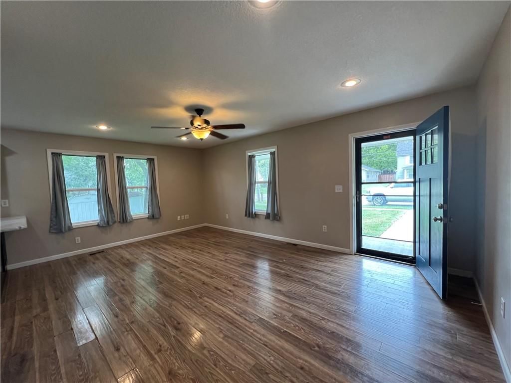 1001 Green Street — photo 2