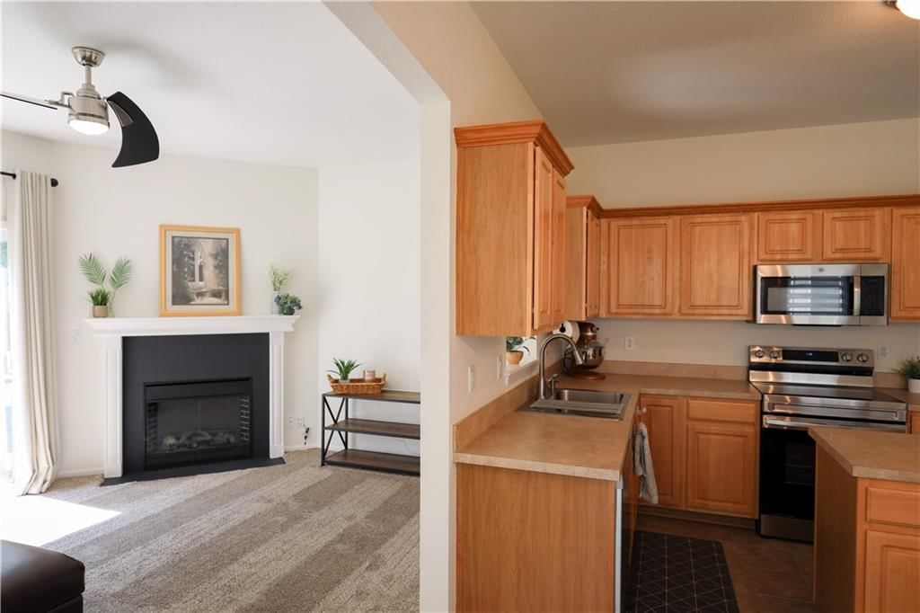 630 SW Shadow Glen Court — photo 12