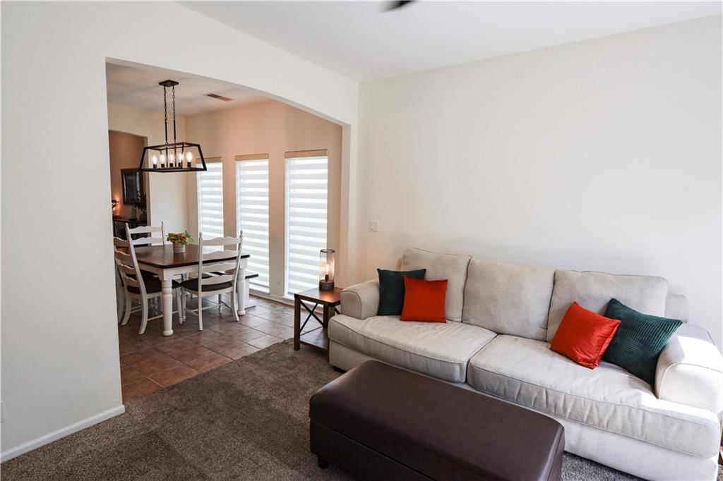 630 SW Shadow Glen Court — photo 14