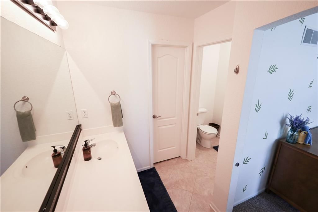 630 SW Shadow Glen Court — photo 27