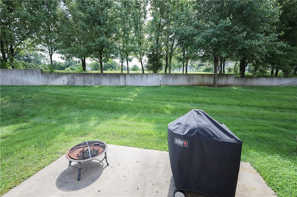 630 SW Shadow Glen Court — photo 33