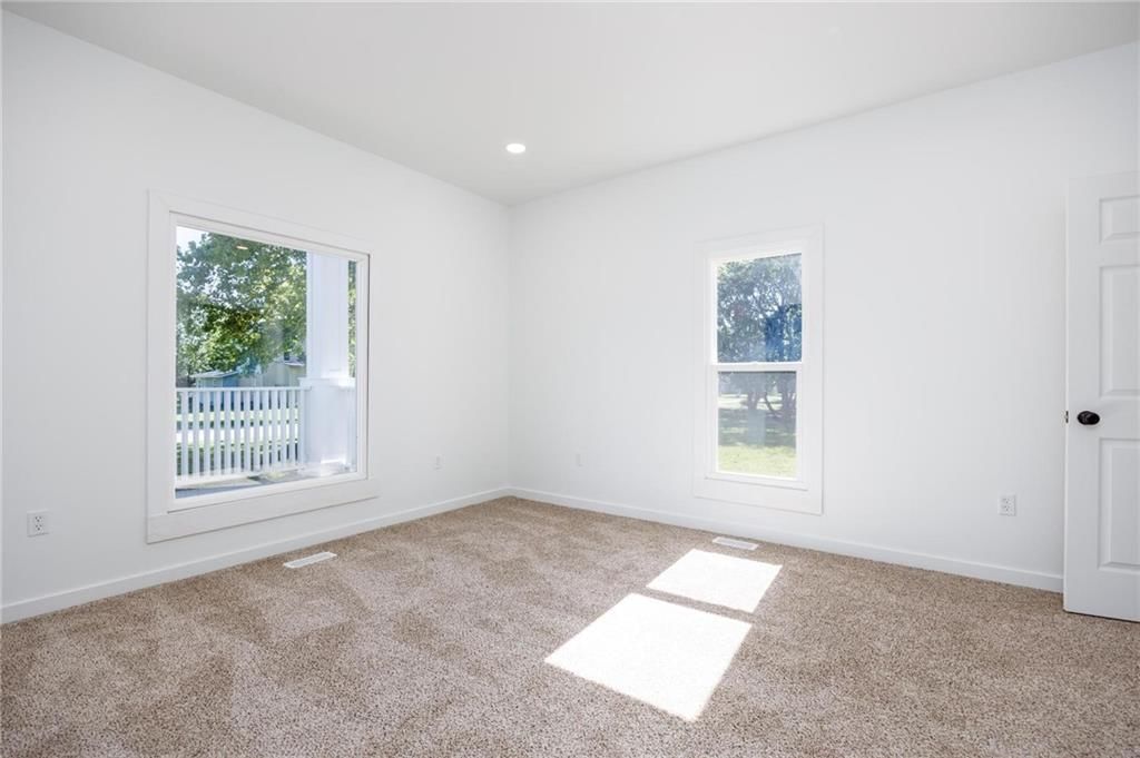 308 W Pine Street — photo 12