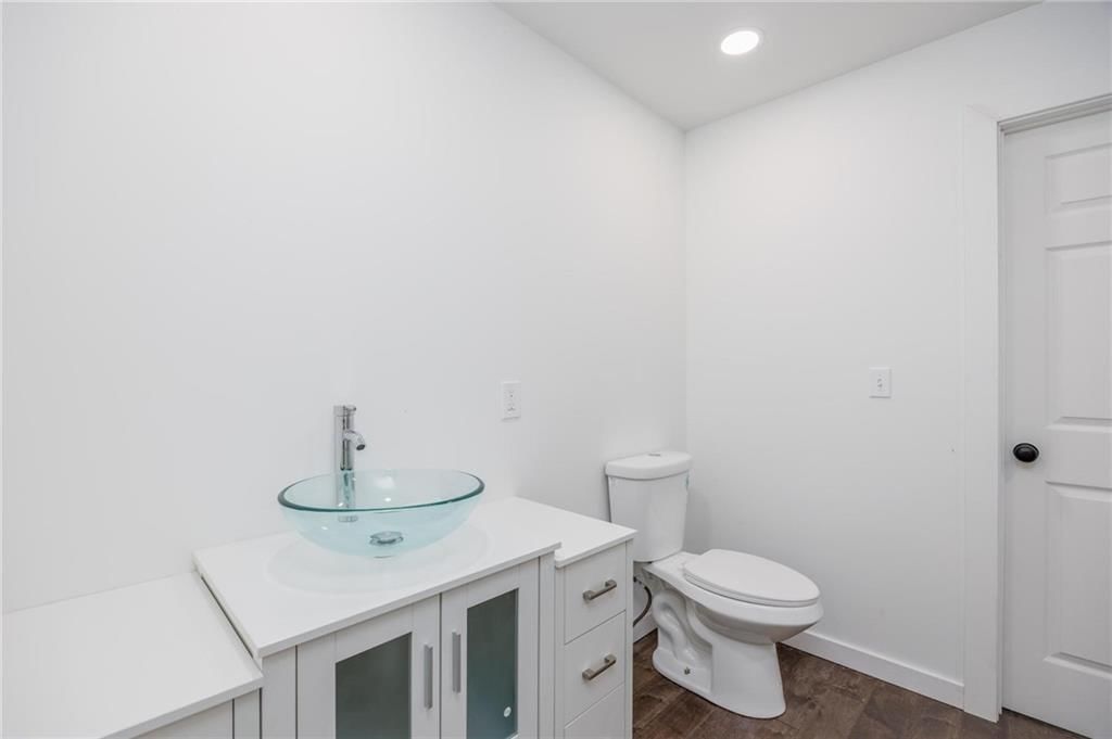 308 W Pine Street — photo 29