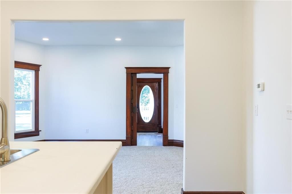 308 W Pine Street — photo 10