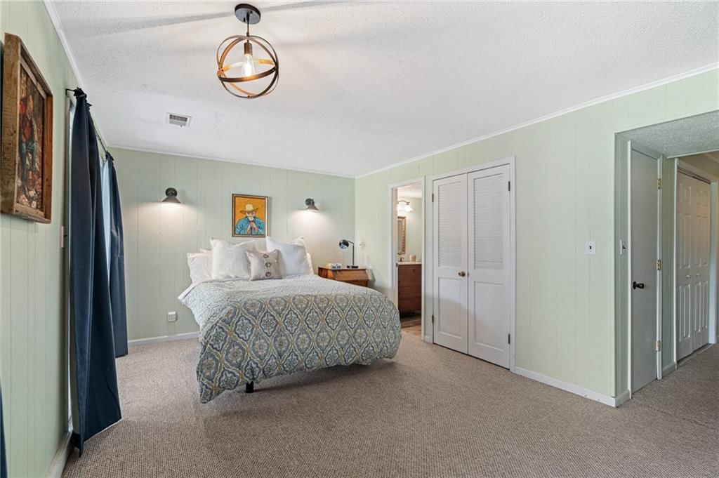 202 NE Bayview Drive — photo 29