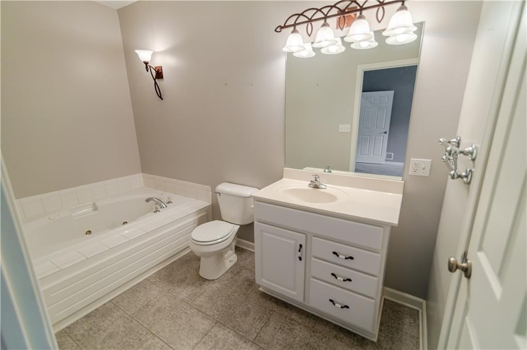 1501 Park Place — photo 38