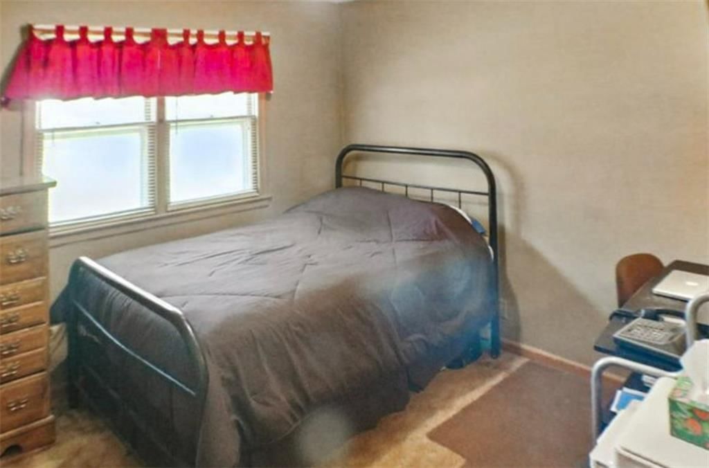 1403 W Bryson Street — photo 14