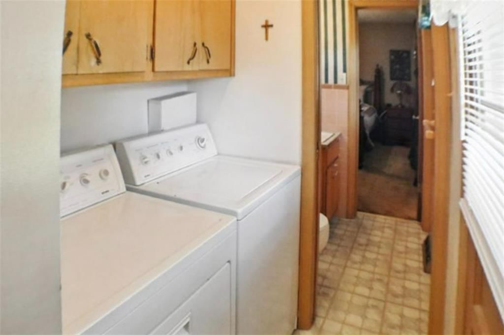 1403 W Bryson Street — photo 21
