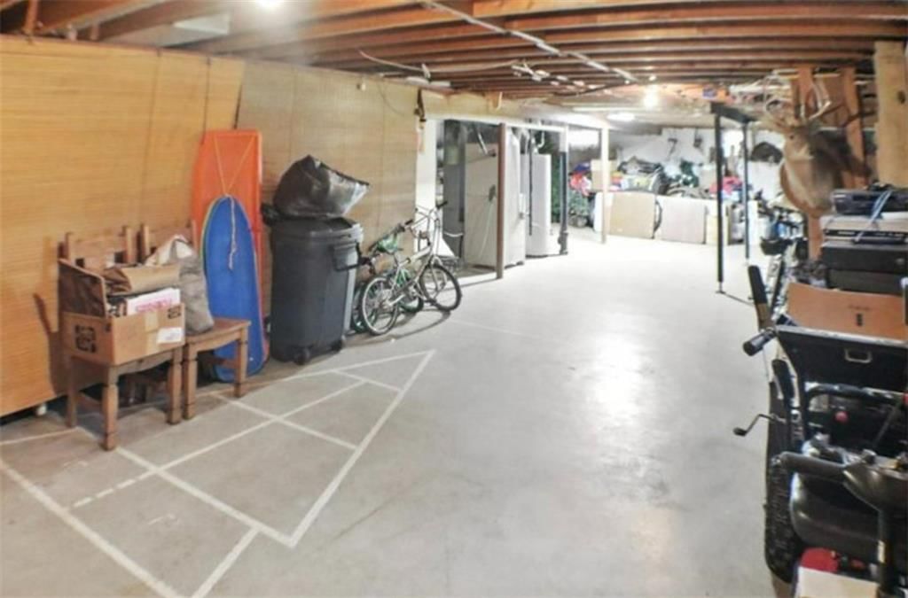 1403 W Bryson Street — photo 23