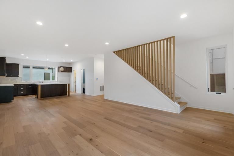 1027 Pacific Street — photo 10