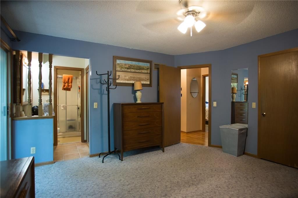 10513 W 70th Terrace — photo 23