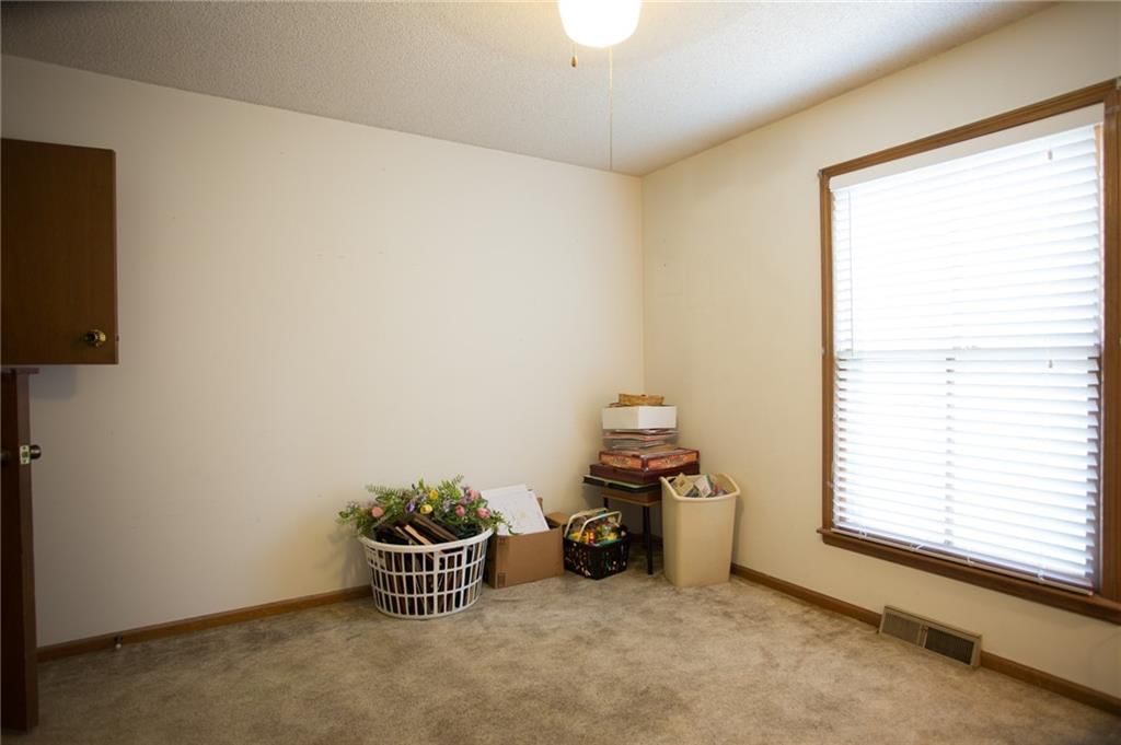 10513 W 70th Terrace — photo 26
