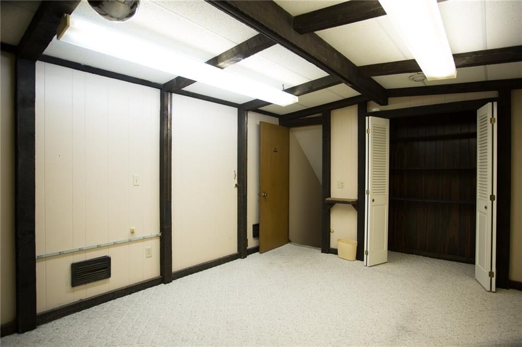 10513 W 70th Terrace — photo 32