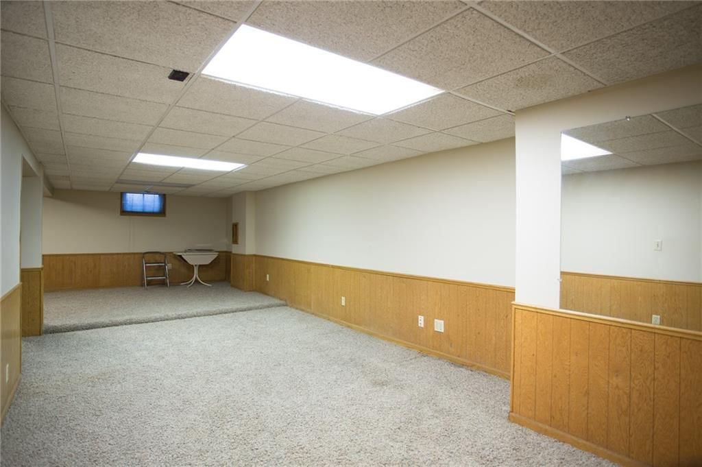 10513 W 70th Terrace — photo 33