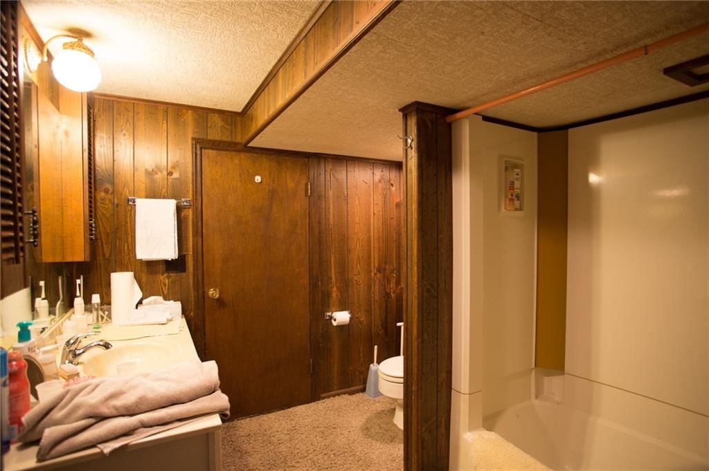 10513 W 70th Terrace — photo 38