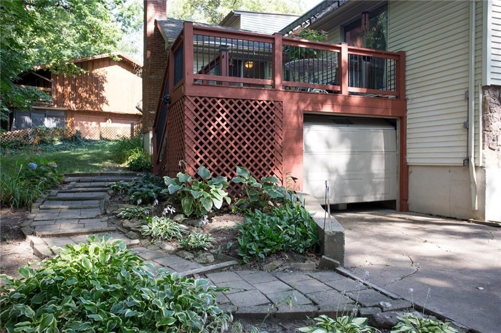 10513 W 70th Terrace — photo 52