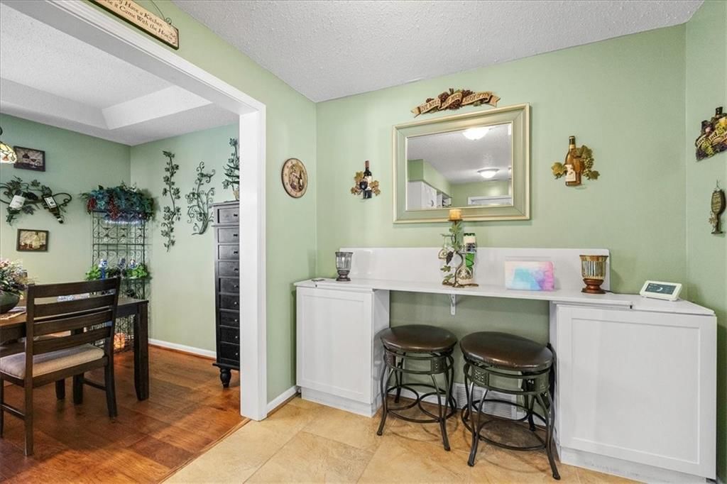 1047 S 55th Terrace — photo 11