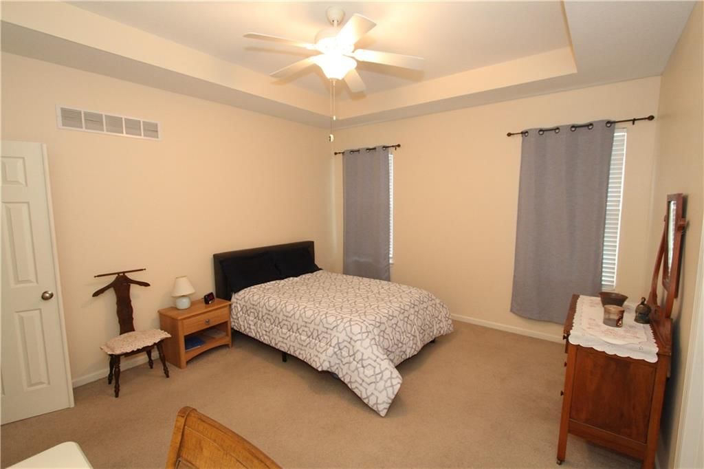 840 E Lanesfield Street — photo 13
