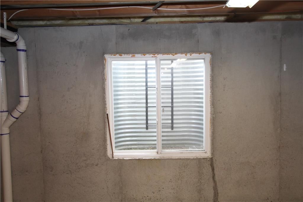 840 E Lanesfield Street — photo 33