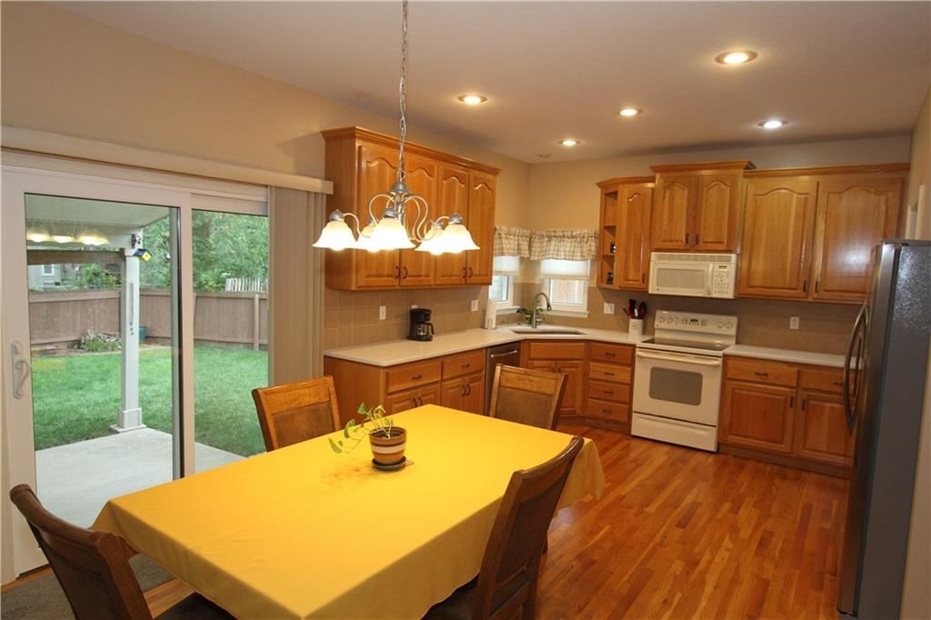 840 E Lanesfield Street — photo 6