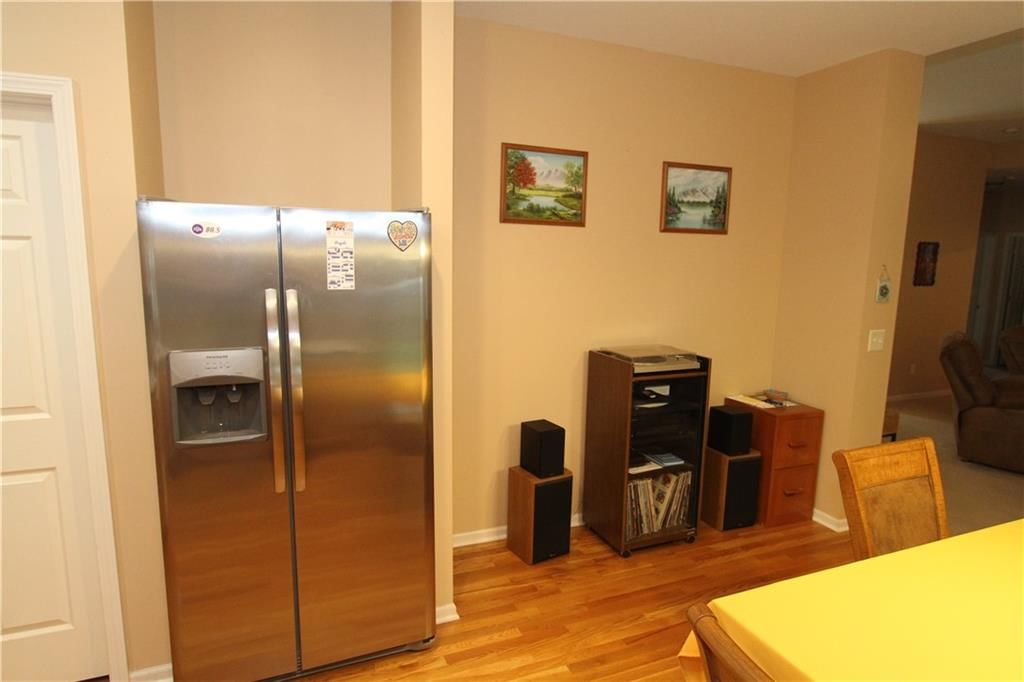 840 E Lanesfield Street — photo 10