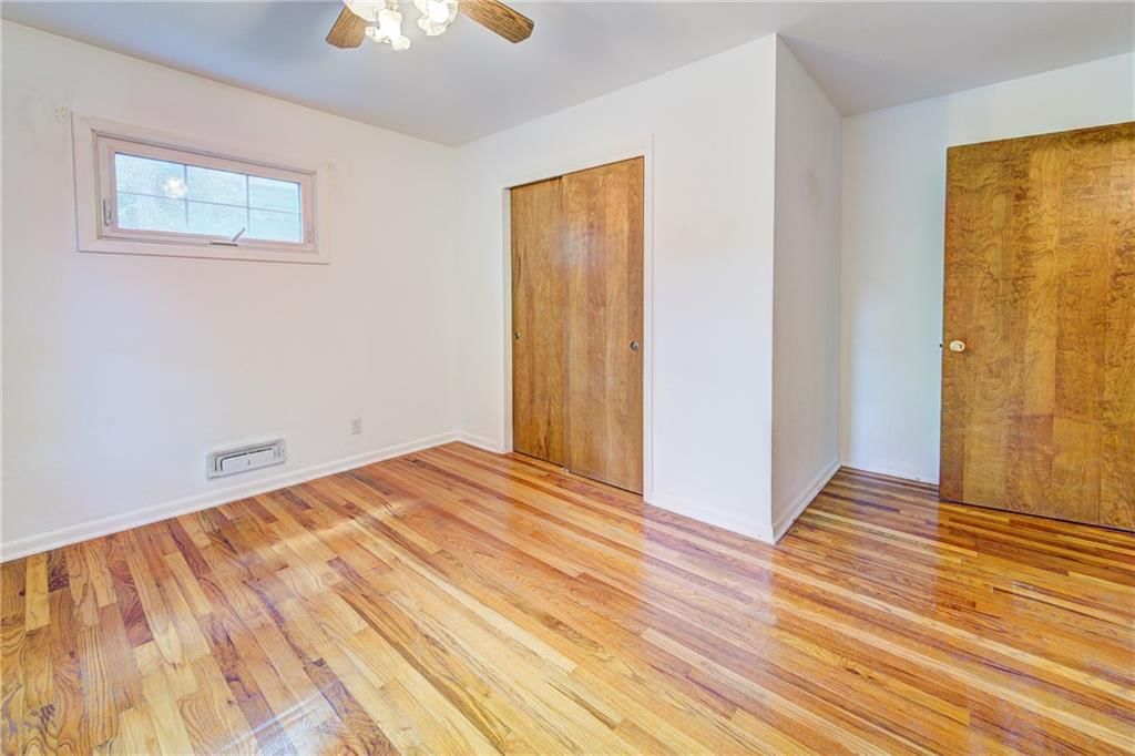 9534 Grandview Street — photo 21