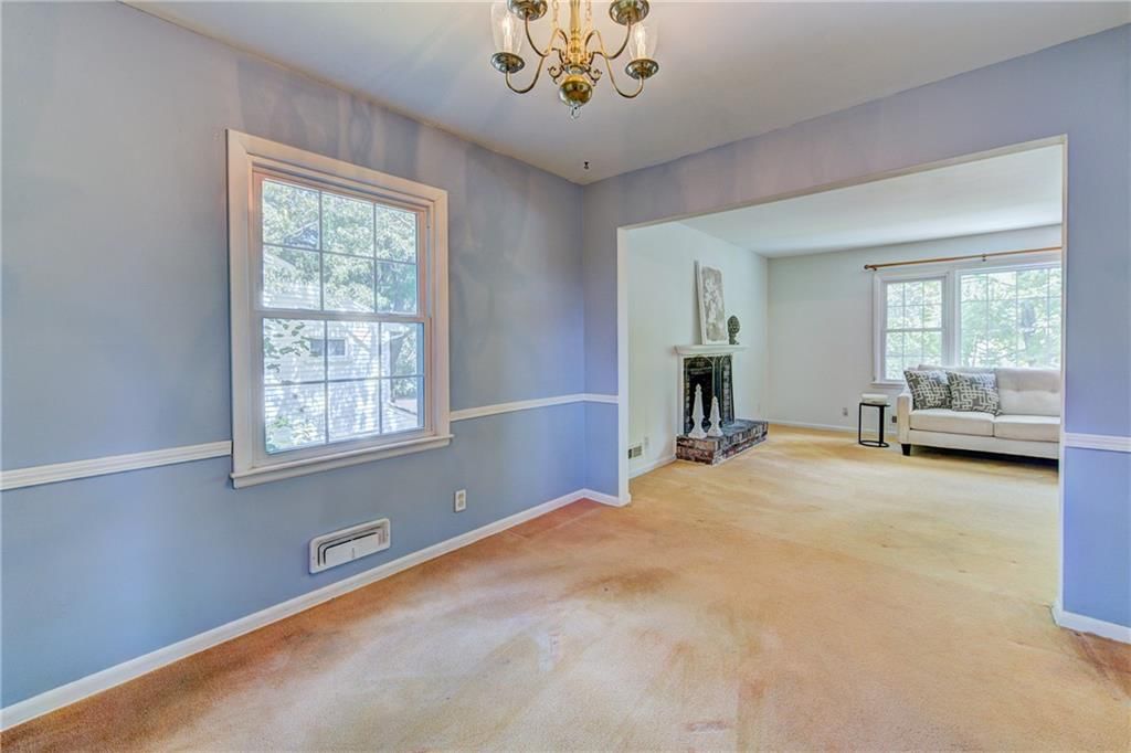 9534 Grandview Street — photo 8