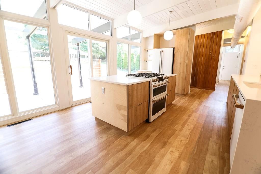 7839 Canterbury Street — photo 10
