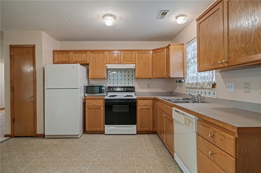2305 Brett Drive — photo 21