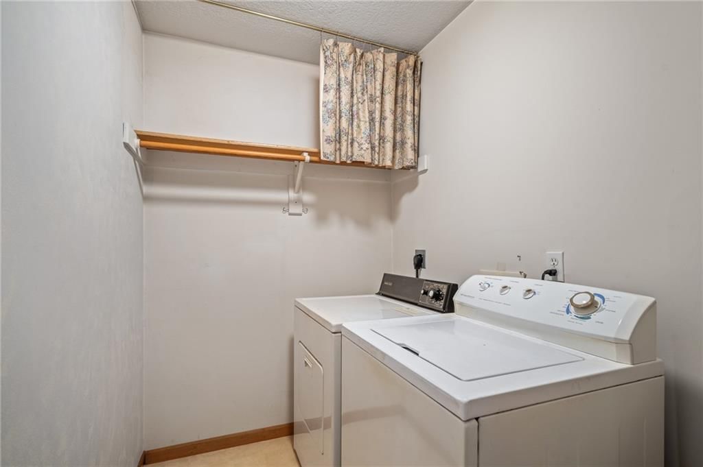 2305 Brett Drive — photo 36
