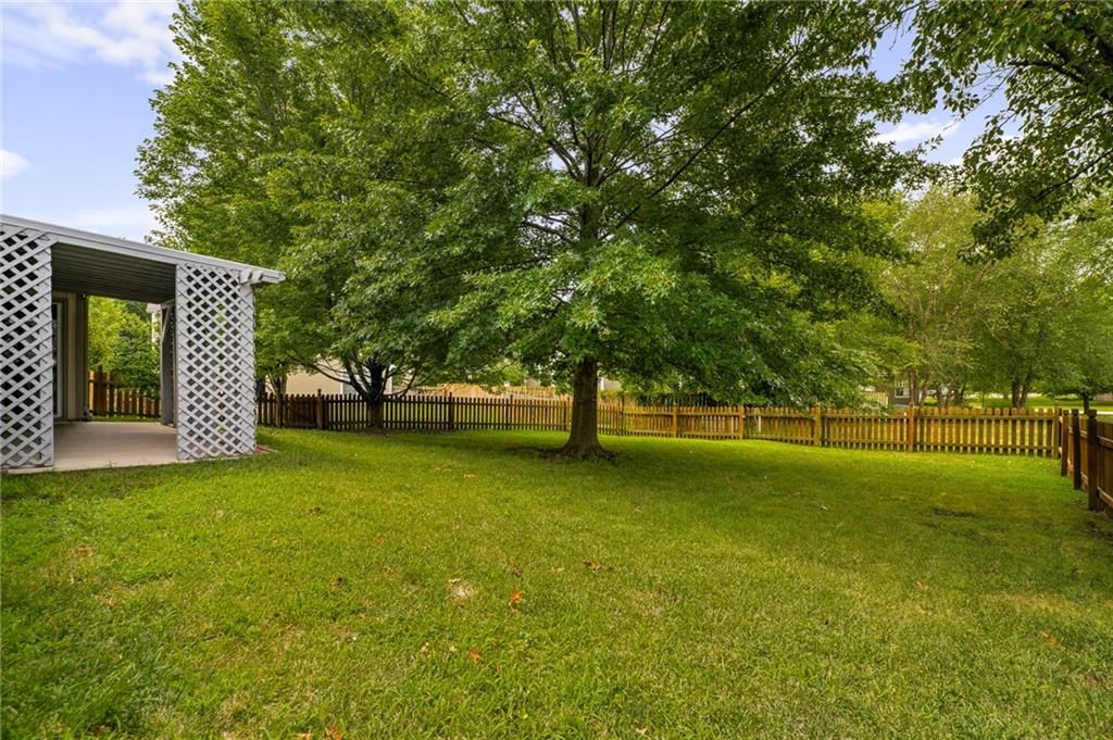 2305 Brett Drive — photo 41