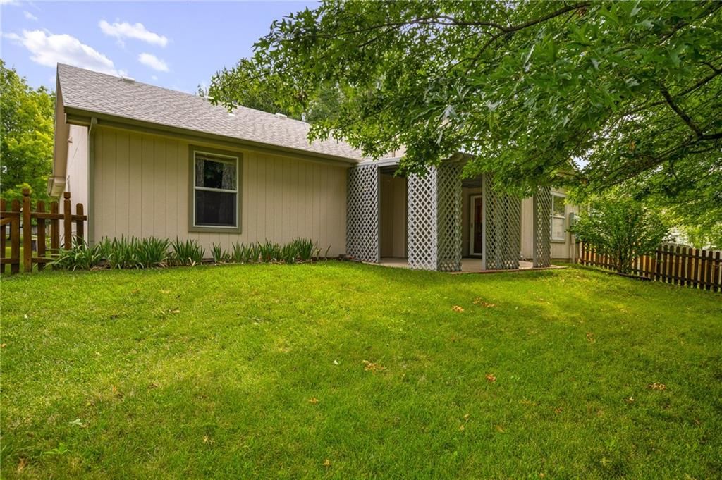 2305 Brett Drive — photo 42