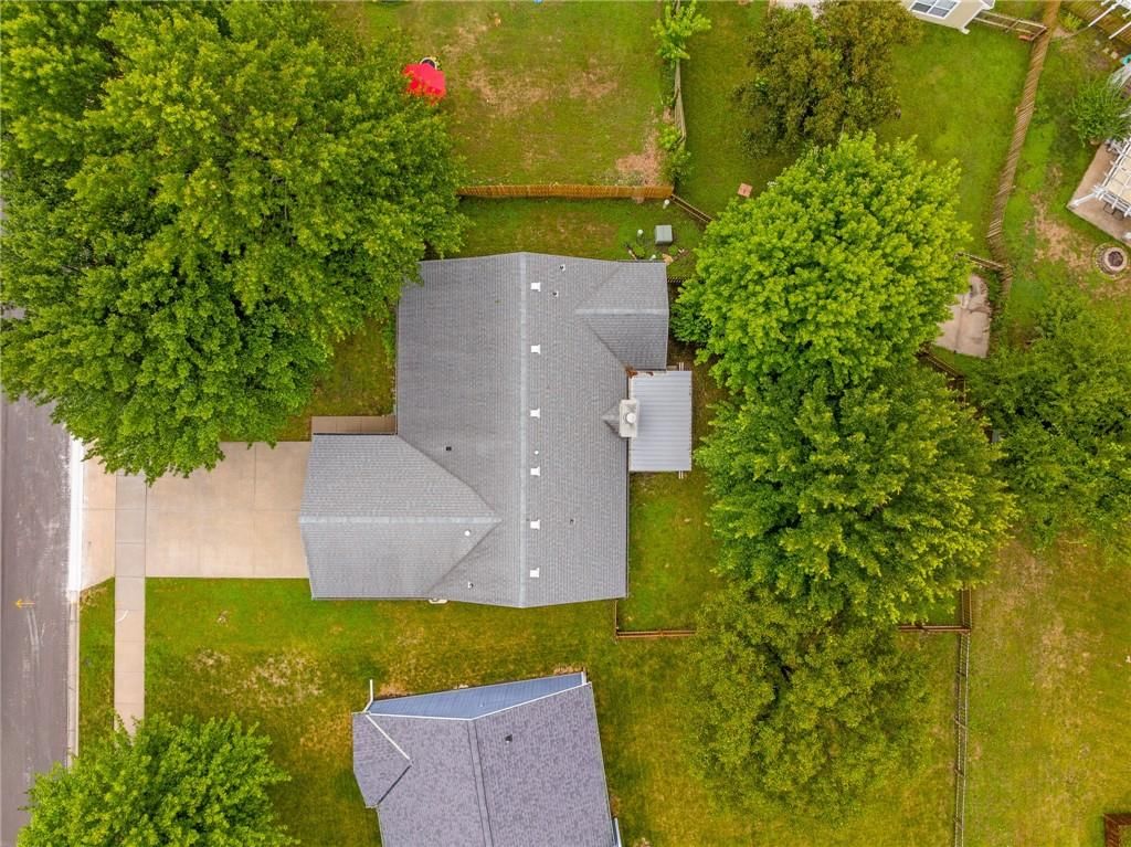 2305 Brett Drive — photo 44