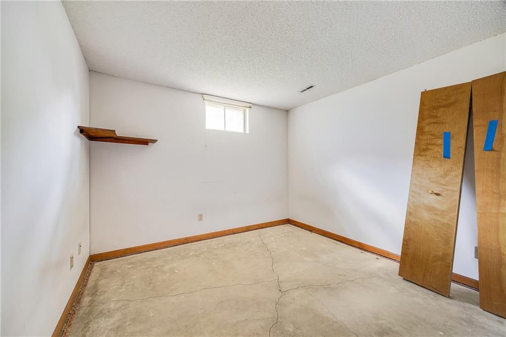 1216 SW Huntington Drive — photo 28