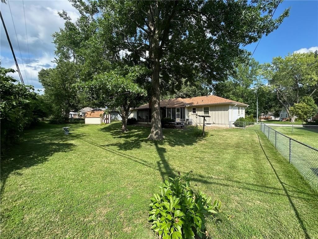 802 N Ute Street — photo 12