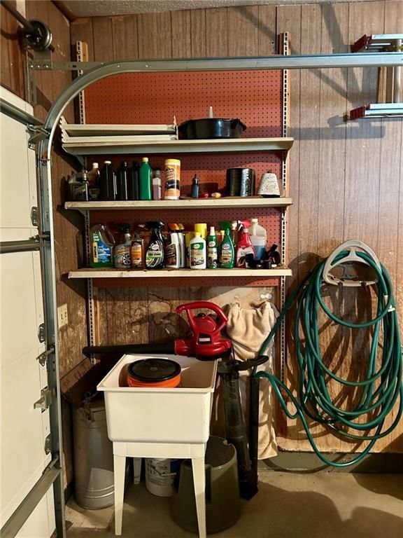 802 N Ute Street — photo 25