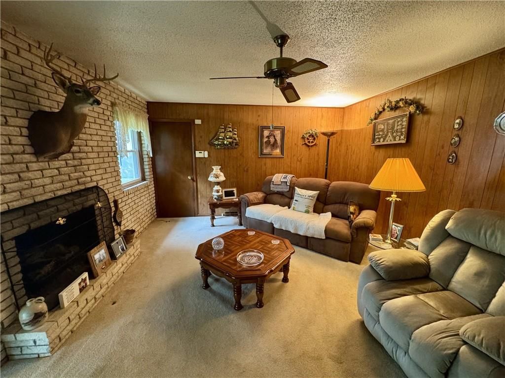 802 N Ute Street — photo 46