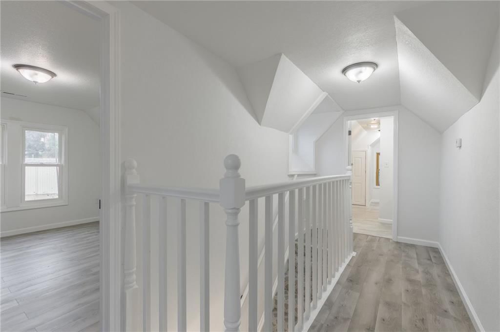 1620 Buchanan Avenue — photo 15