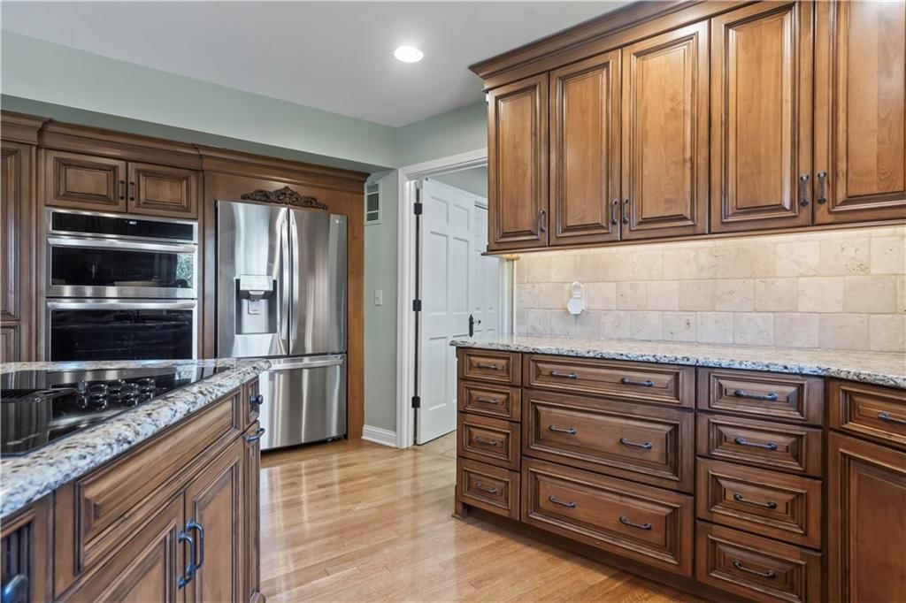12701 W 118th Street — photo 25