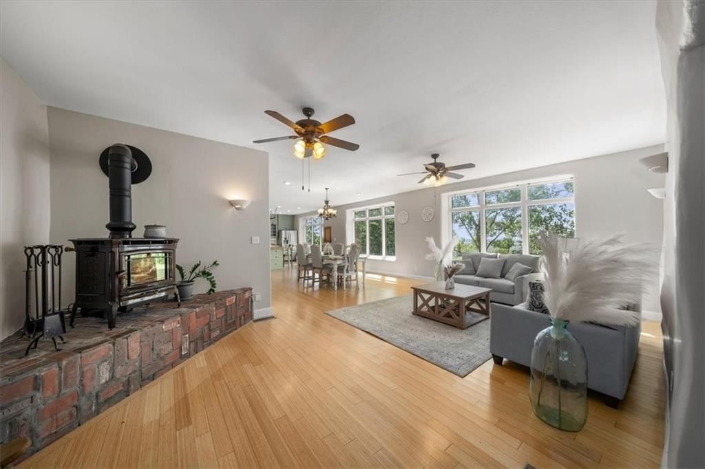 24900 Chieftain Road — photo 12