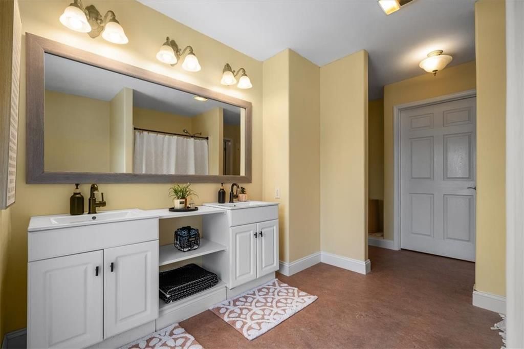 24900 Chieftain Road — photo 18