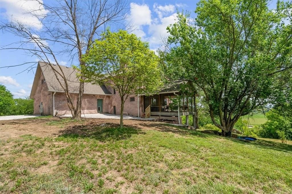 24900 Chieftain Road — photo 29