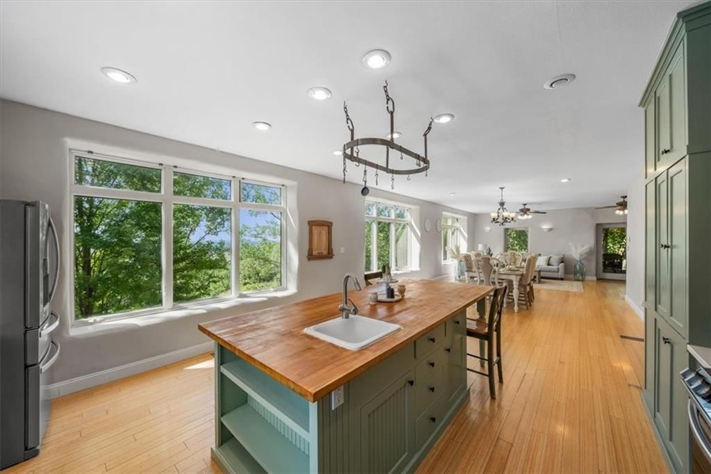 24900 Chieftain Road — photo 4