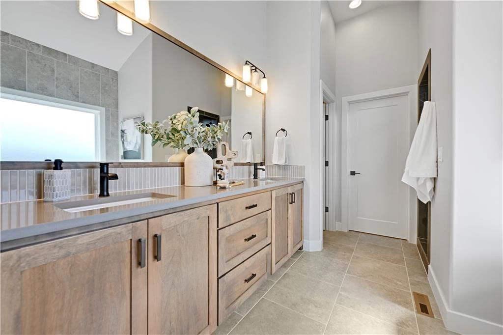 15253 W 162nd Street — photo 29