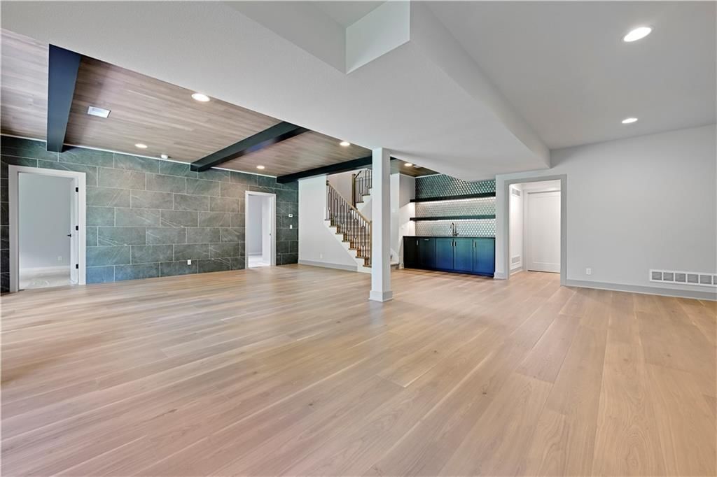 15253 W 162nd Street — photo 34